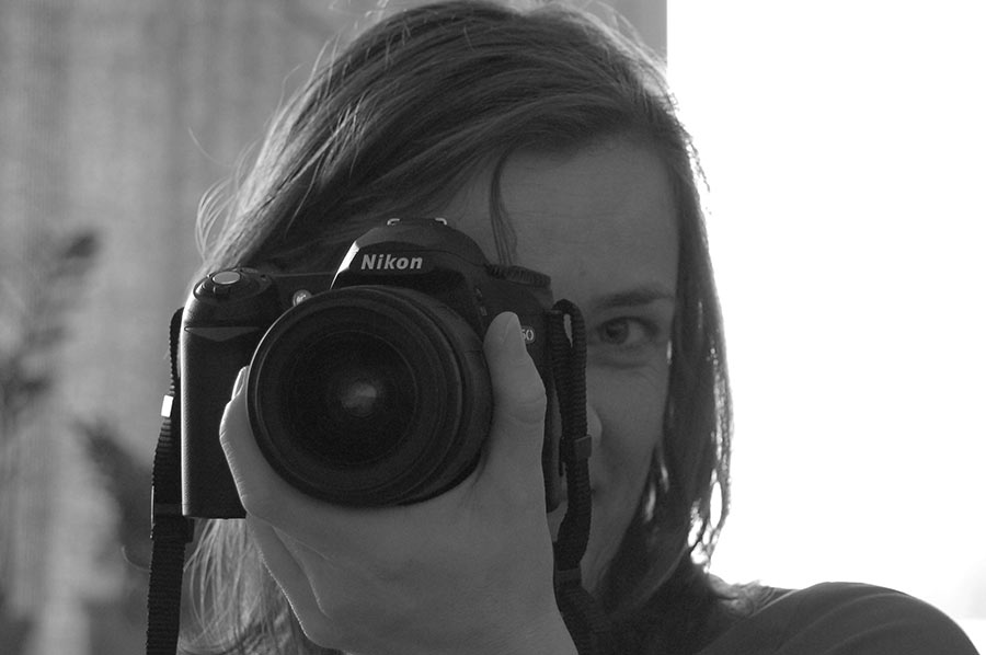 Silke König mit Kamera